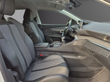 Peugeot 3008 1.2 puretech 130ch ss bvm6 allure occasion simplicicar angers simplicicar simplicibike france