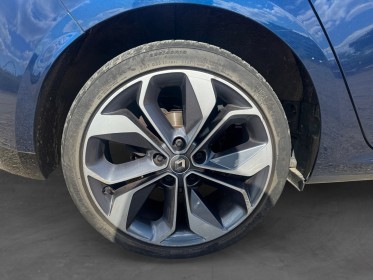 Renault megane iv berline bose intens tce 130ch sieges chauffants___ occasion simplicicar orgeval  simplicicar simplicibike...