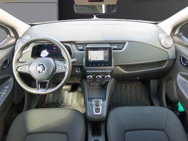 Renault zoe e-tech electrique e-tech  52 kw 110ch finition life s/s occasion réunion ville st pierre simplicicar...