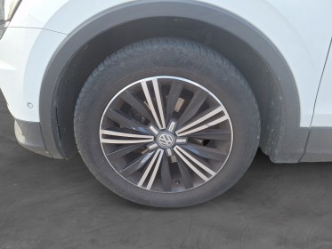 Volkswagen tiguan 2.0 tdi 150 dsg7 4motion carat exclusive garantie 12 mois minimum occasion simplicicar amiens  simplicicar...