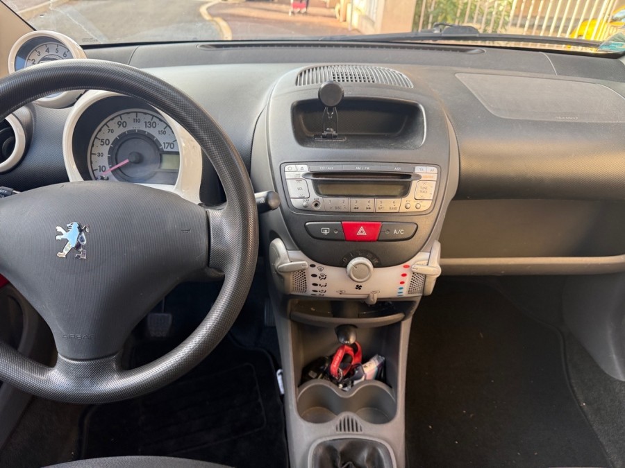 PEUGEOT d'occasion 107 1.0 12V de 2011 Cannes (06)﻿