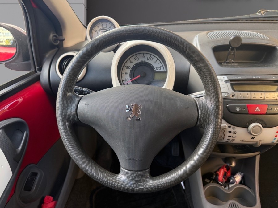 PEUGEOT d'occasion 107 1.0 12V de 2011 Cannes (06)﻿