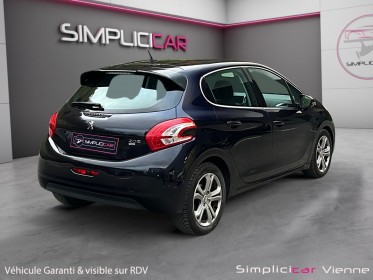 Peugeot 208 1.6 e-hdi 92ch fap bvm5 allure garantie 12 mois occasion simplicicar vienne simplicicar simplicibike france