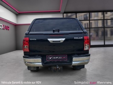 Toyota hilux x-tra cabine 4wd 2.4l 150ch d-4d legende siege tissu, housse en cuir abimé conducteur - caméra de recul....