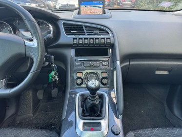 Peugeot 3008 allure 1.2 130ch  bvm6 toit panoramique / caméra de recul radar av ar / distribution neuve occasion simplicicar...