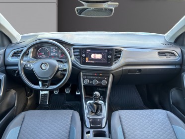 Volkswagen t-roc 1.0 tsi 115 bvm6 iq.drive - caméra de recul - carplay - regul adapt - garantie 12 mois occasion simplicicar...