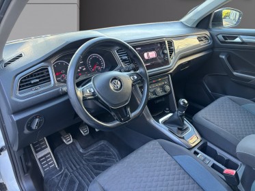 Volkswagen t-roc 1.0 tsi 115 bvm6 iq.drive - caméra de recul - carplay - regul adapt - garantie 12 mois occasion simplicicar...