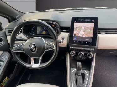 Renault clio v e-tech 140 - 21n initiale paris / apple et android carplay / camÉra 360° / garantie 12 mois occasion paris...