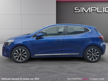 Renault clio v e-tech 140 intens carplay caméra led interieur 4 pneus neufs garantie 12 mois occasion simplicicar valence -...