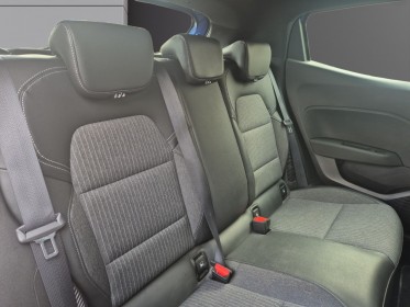 Renault clio v e-tech 140 intens carplay caméra led interieur 4 pneus neufs garantie 12 mois occasion simplicicar valence -...