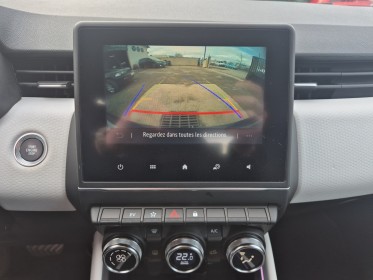 Renault clio v e-tech 140 intens carplay caméra led interieur 4 pneus neufs garantie 12 mois occasion simplicicar valence -...