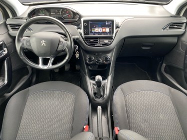 Peugeot 208 bluehdi 100ch ss bvm5 signature régulateur bluetooth ecran tactile garantie 12 mois occasion barberey...