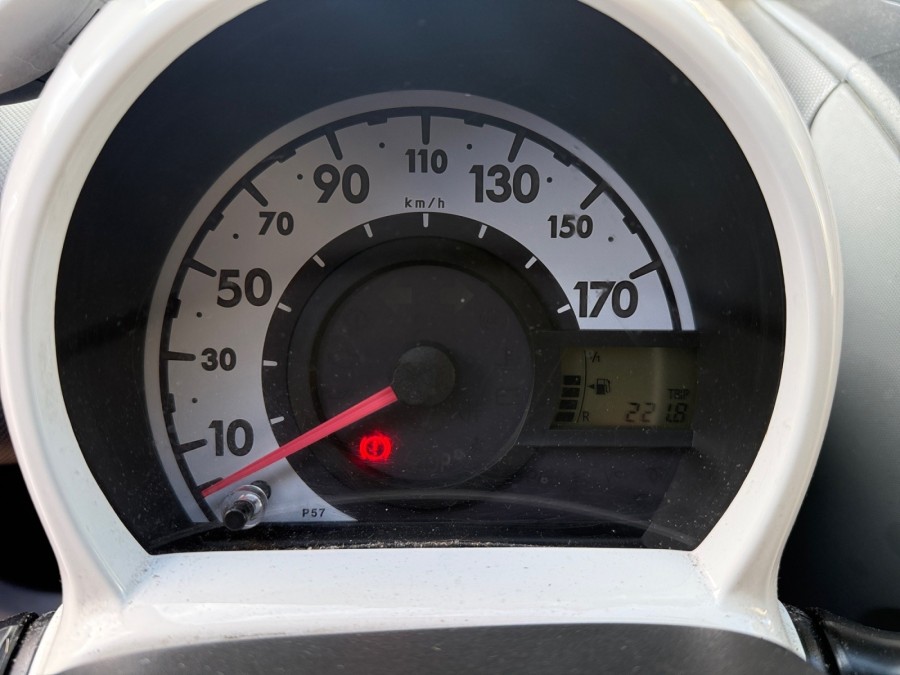 PEUGEOT d'occasion 107 1.0 12V de 2011 Cannes (06)﻿