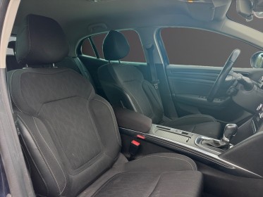 Renault megane iv berline tce 140 edc fap limited - vidange de boîte faite/attelage/carplay - garantie 12 mois occasion...