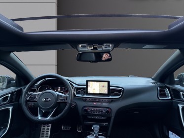 Kia proceed 1.6 t-gdi 204 ch isg dct7 gt / toit ouvrant panoramique / sieges av/ar chauffants /  garantie 12 mois occasion...