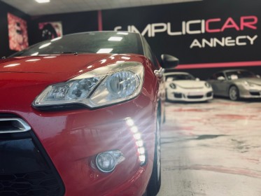 Citroen ds3 vti 95 airdream chic/2eme main/chaine de distribution/garantie 12 mois occasion simplicicar annecy simplicicar...