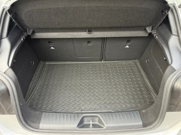 Mercedes classe a 200 sensation 7-g dct sièges électriques et chauffants caméra de recul attelage garantie 12 mois...