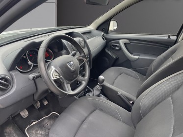 Dacia duster dci 90 4x2 silver line  garantie 12 mois occasion simplicicar royan simplicicar simplicibike france