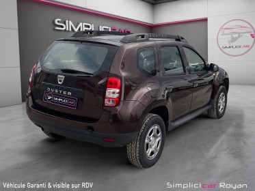 Dacia duster dci 90 4x2 silver line  garantie 12 mois occasion simplicicar royan simplicicar simplicibike france