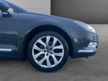 Citroen c5 3.0 v6 hdi 240 ch exclusive bva 6 rapports / entretien à jour / garantie 6 mois occasion simplicicar royan...