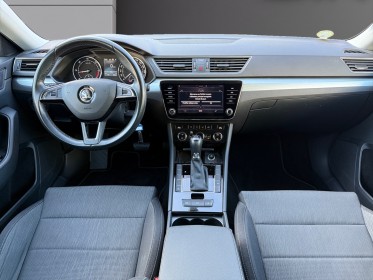 Skoda superb combi 2.0 tdi 150 dsg7 business attelage camera de recul garantie 12 mois occasion simplicicar toulouse sud...