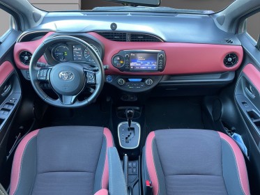 Toyota yaris hybride rc18 100h collection / entretien complet toyota / garantie 12 mois occasion simplicicar royan...