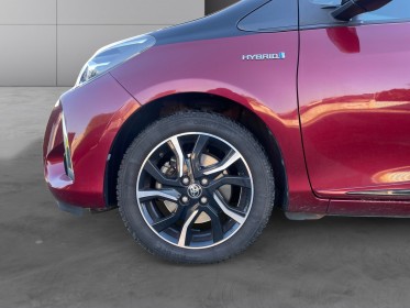 Toyota yaris hybride rc18 100h collection / entretien complet toyota / garantie 12 mois occasion simplicicar royan...