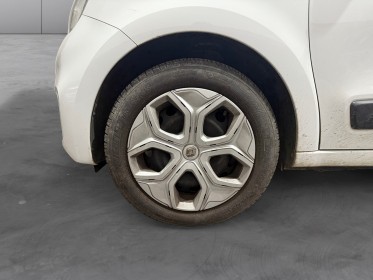 Renault twingo iii sce 75 - 20 zen - garantie 12 mois occasion simplicicar lyon ouest simplicicar simplicibike france