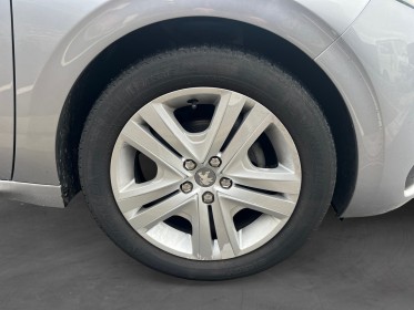 Peugeot 208 phase 2 82 cv garantie 12 mois occasion simplicicar lille  simplicicar simplicibike france