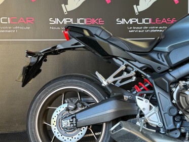 Honda cb650r poignées chauffantes shifter garantie 12 mois occasion simplicicar mery-sur-oise simplicicar simplicibike france