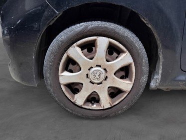 Peugeot 107 1.0e 12v 68ch/vitres électriques/climatisation/entretien à jour/garantie occasion simplicicar salon de provence...