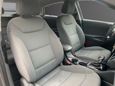 Hyundai ioniq hybrid 141 ch business garantie constructeur caméra/aides à la conduite occasion simplicicar perpignan ...