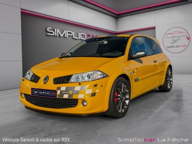 Renault megane coupe rs 230ch r26 f1 team n°264 occasion simplicicar la fleche simplicicar simplicibike france