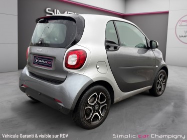Smart fortwo coupe 0.9 90 ch  boite auto prime -apple car play- camera bip de recul-sieges en cuir chauffant -39960 kms...
