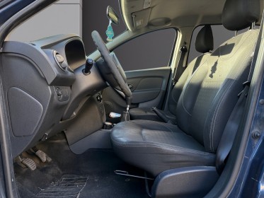 Dacia sandero 1.2 16v 75 e6 lauréate occasion cannes (06) simplicicar simplicibike france