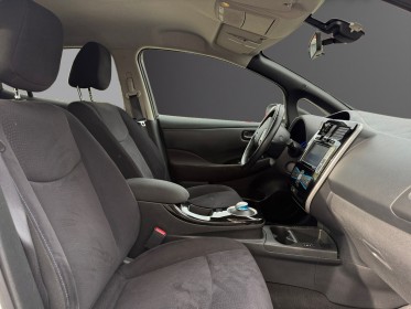 Nissan leaf electrique 24kwh acenta sièges avants arrières et volant chauffant caméra de recul garantie 12 mois occasion...