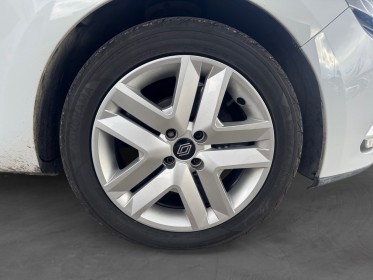 Renault clio iv business dci 75 business occasion simplicicar beaune simplicicar simplicibike france