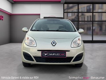 Renault twingo ii 1.2 60 eco2 helios carplay camera toit ouvrant occasion simplicicar beaune simplicicar simplicibike france