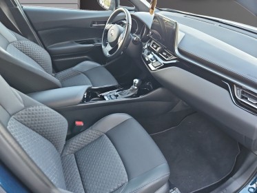 Toyota c-hr hybride my23 simplifiee 1.8l design ultimate occasion simplicicar la ciotat simplicicar simplicibike france