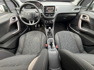 Peugeot 2008 1.2 puretech 82ch bvm5 access occasion osny simplicicar simplicibike france