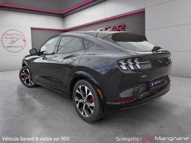 Ford mustang mach-e extended range 99 kwh 351 ch awd premium siège et volant chauffant camera de recul apple carplay bang......