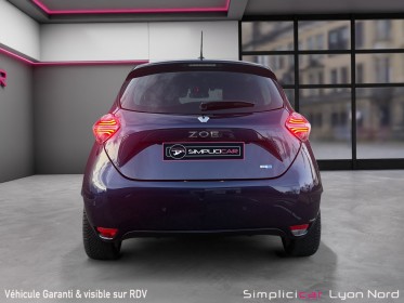 Renault zoe r135 exception , audio bose , charge rapide , soh 94% batterie en location  garantie 12 mois occasion simplicicar...