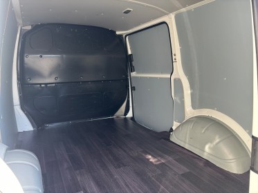 Volkswagen transporter fourgon gn tole l1h1 2.0 tdi 204 dsg7 4motion garantie 12 mois attelage boite auto occasion...