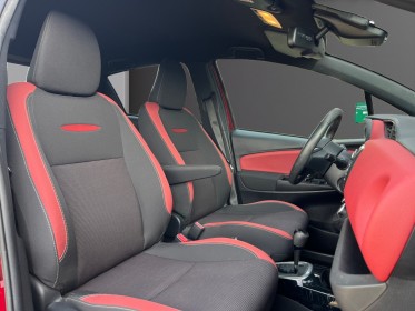Toyota yaris hybride mc2 100h collection zen bluetooth camera de recule gps essuis glaces et phares automatique occasion...