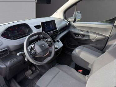 Peugeot partner fourgon standard 650 kg bluehdi 130 ss eat8 premium garantie 12 mois occasion abbeville simplicicar...