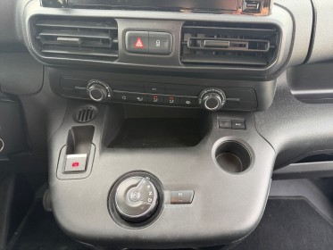 Peugeot partner fourgon standard 650 kg bluehdi 130 ss eat8 premium garantie 12 mois occasion abbeville simplicicar...