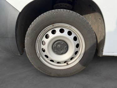 Peugeot partner fourgon standard 650 kg bluehdi 130 ss eat8 premium garantie 12 mois occasion abbeville simplicicar...