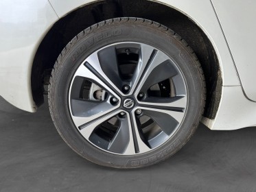 Nissan leaf electrique 40kwh n-connecta clim camera 360 garantie 12 mois occasion simplicicar bordeaux  simplicicar...