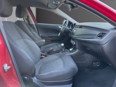 Alfa romeo giulietta serie 2 1.4 tjet 120 ch giulietta occasion simplicicar tours  simplicicar simplicibike france