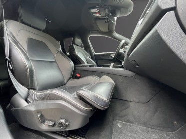 Volvo xc60 r-design b4 197 ch geartronic 8/ carplay/harman kardon/caméra de recul occasion simplicicar orgeval  simplicicar...